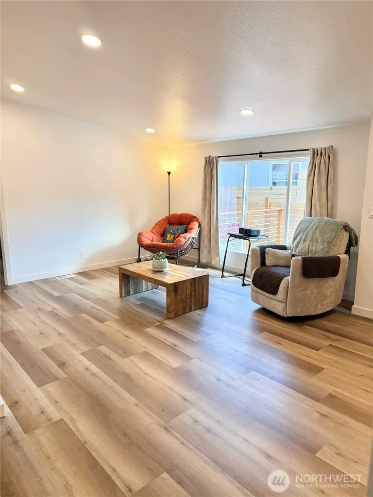 1314 Whitney Avenue Bremerton WA 98312
