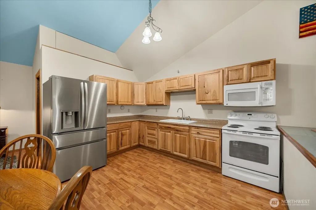 6472 Enterprise Road Fruitland WA 99129