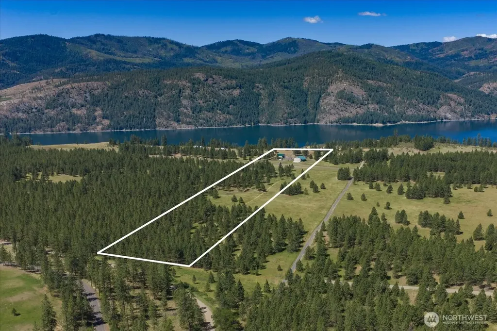 6472 Enterprise Road Fruitland WA 99129