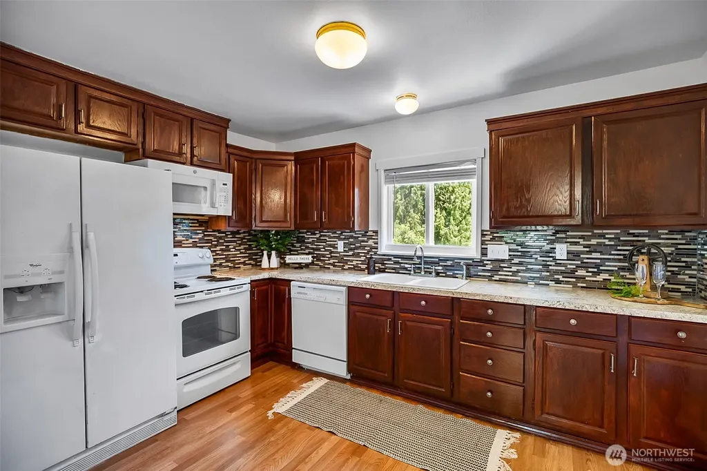 6609 Elliot Way Everett WA 98203