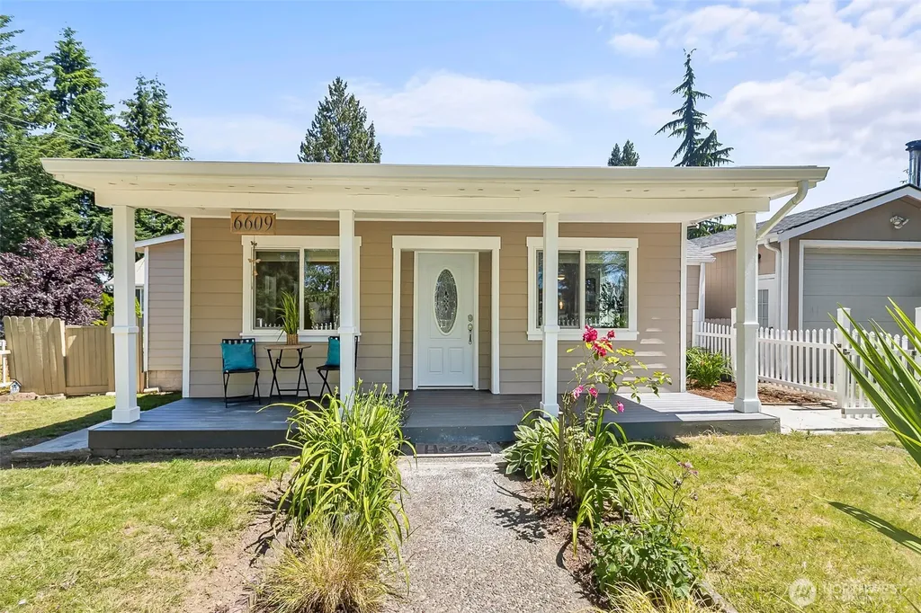 6609 Elliot Way Everett WA 98203