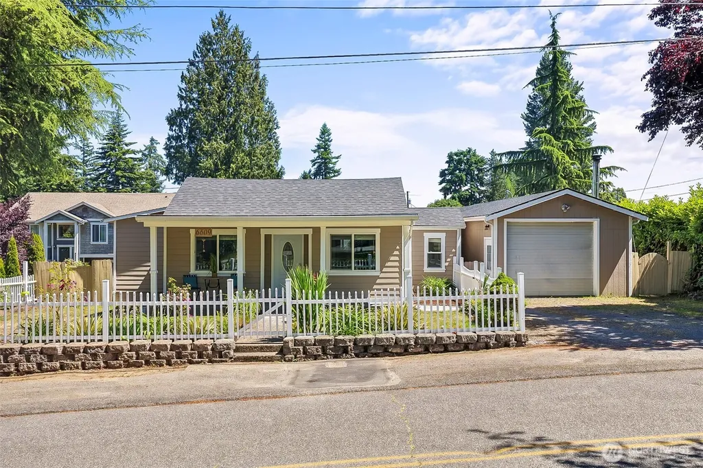 6609 Elliot Way Everett WA 98203