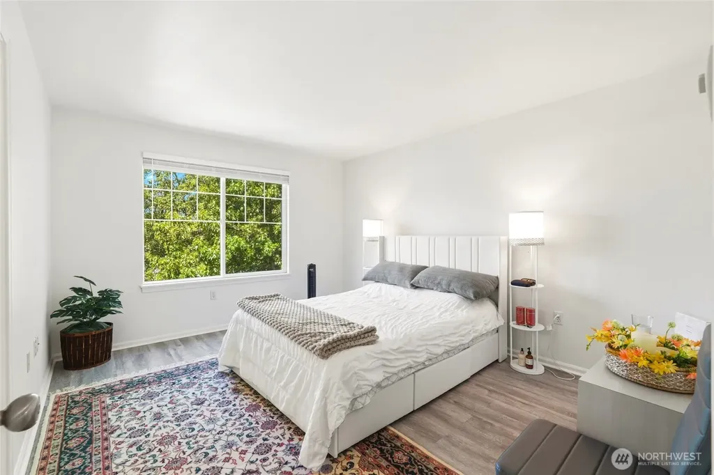 4740 Lake Place South Renton WA 98055