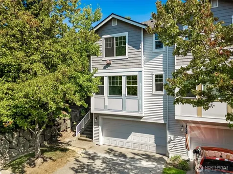 4740 Lake Place South Renton WA 98055