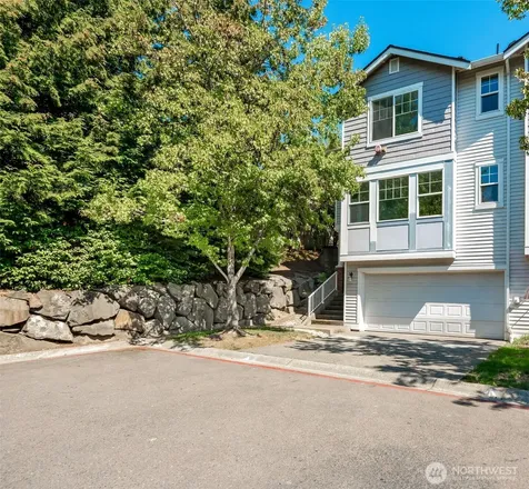 4740 Lake Place South Renton WA 98055