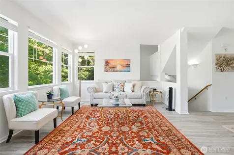 4740 Lake Place South Renton WA 98055