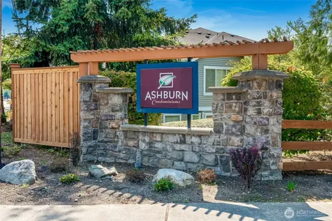 4740 Lake Place South Renton WA 98055