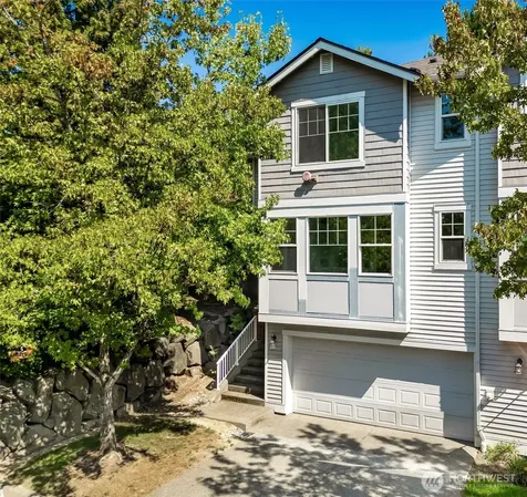 4740 Lake Place South Renton WA 98055