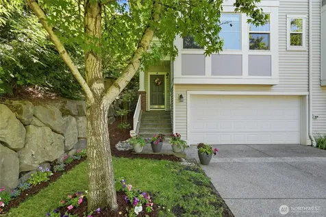 4740 Lake Place South Renton WA 98055