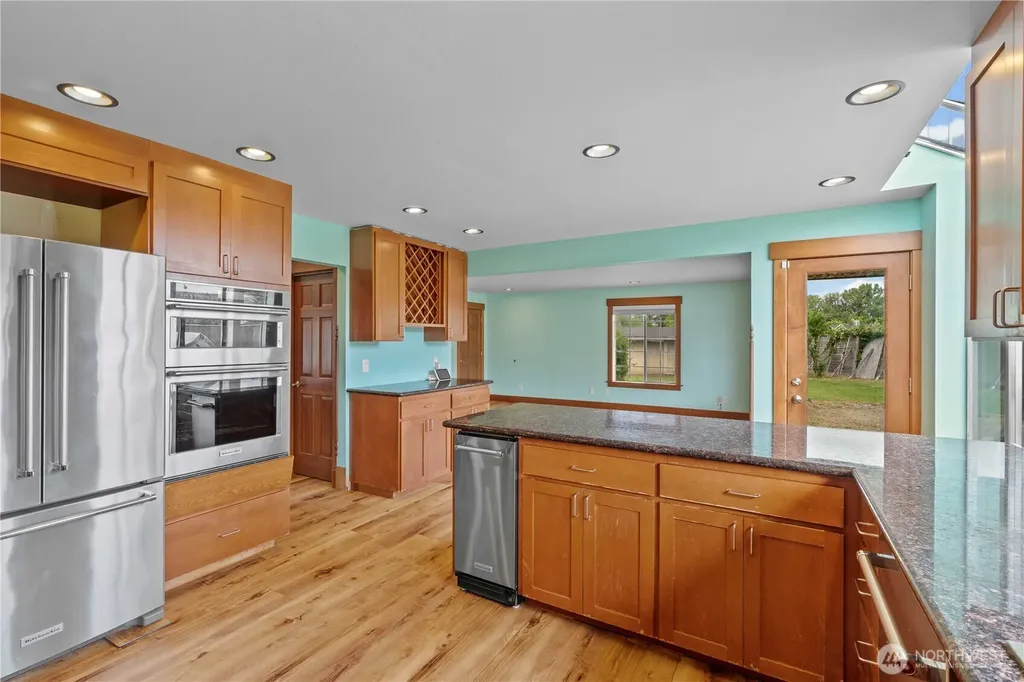 16405 86th Street E Sumner WA 98390