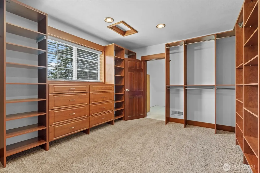 16405 86th Street E Sumner WA 98390