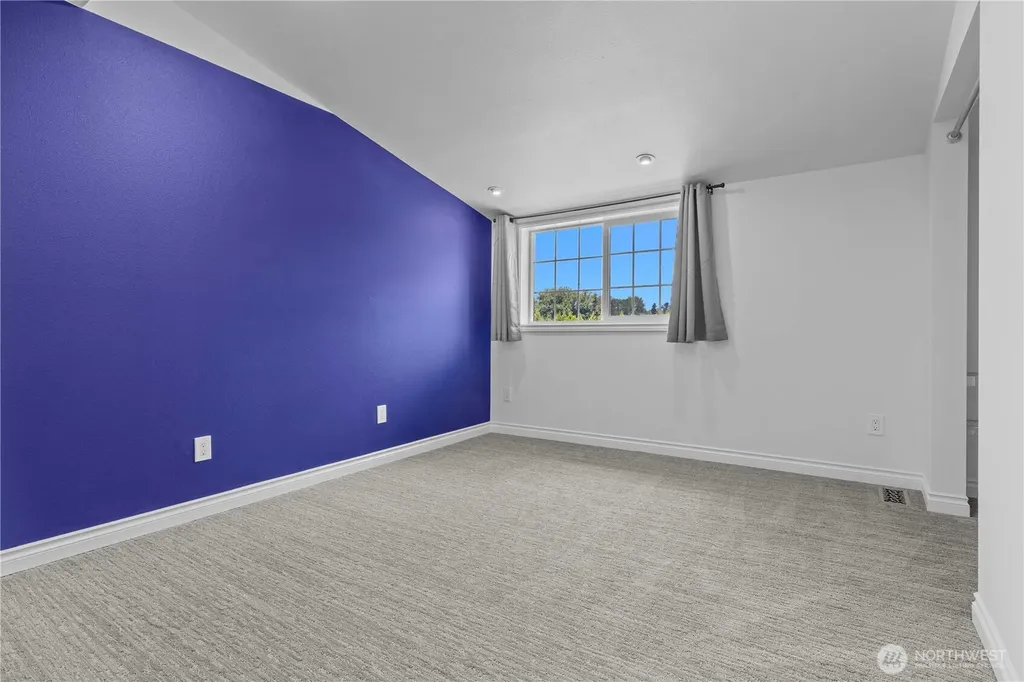 16405 86th Street E Sumner WA 98390