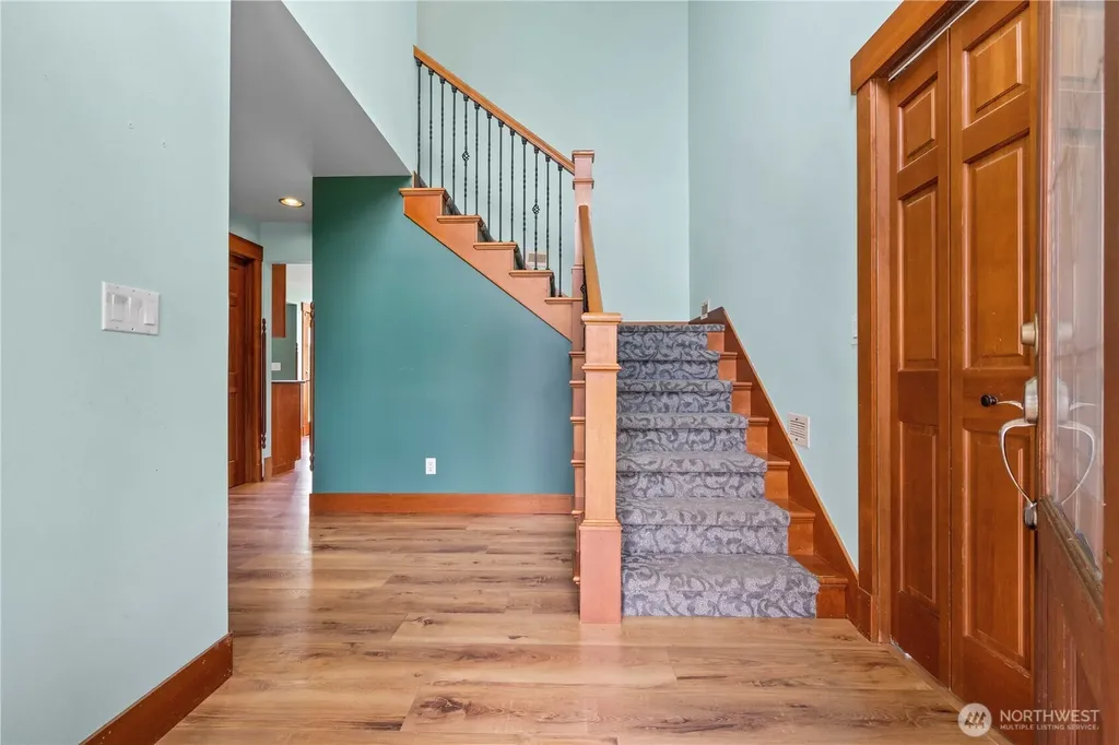 16405 86th Street E Sumner WA 98390