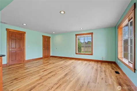 16405 86th Street E Sumner WA 98390