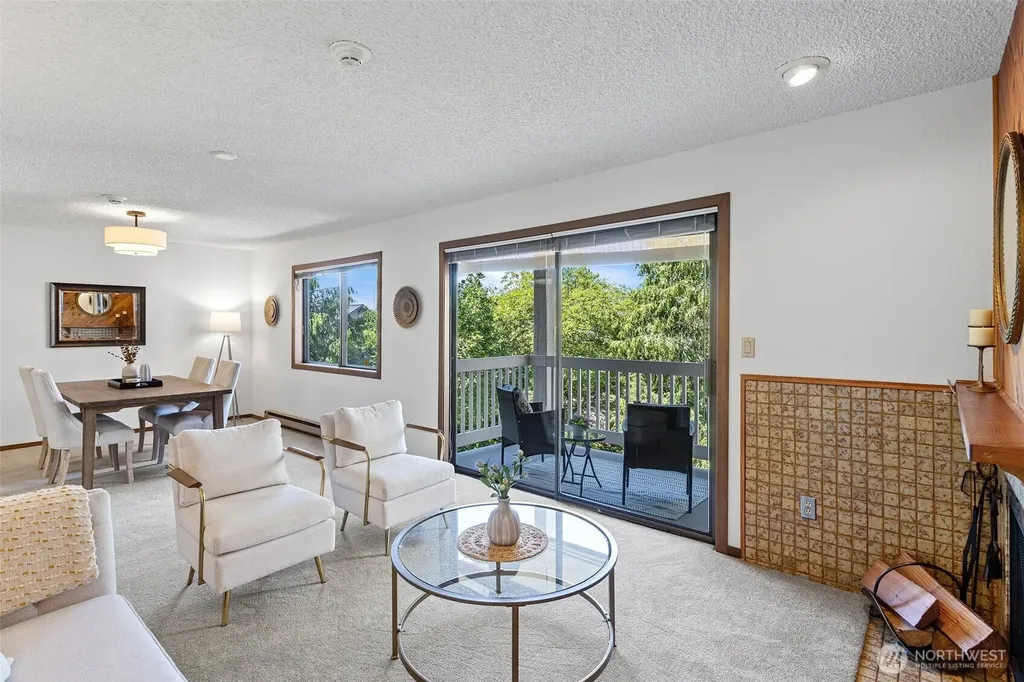 12840 SE 40th Court Bellevue WA 98006
