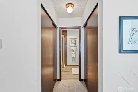 12840 SE 40th Court Bellevue WA 98006