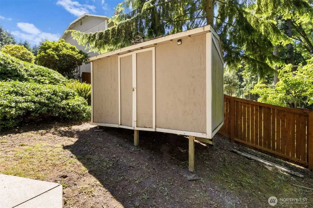 960 NE Melanie Court Bremerton WA 98311