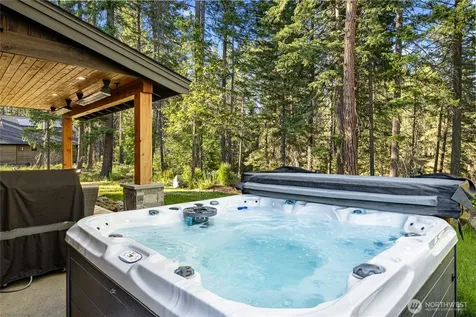1230 Kokanee Loop Cle Elum WA 98922