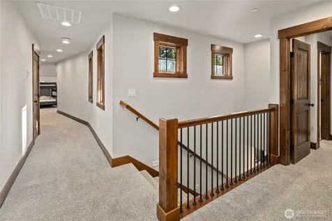 1230 Kokanee Loop Cle Elum WA 98922