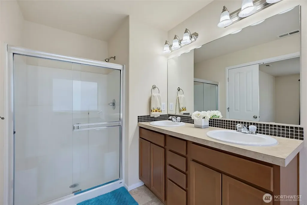 16478 Greenbrier Street SE Yelm WA 98597