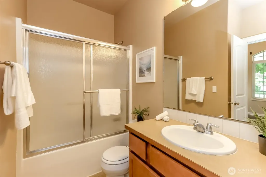 4947 Balustrade Boulevard SE Lacey WA 98515