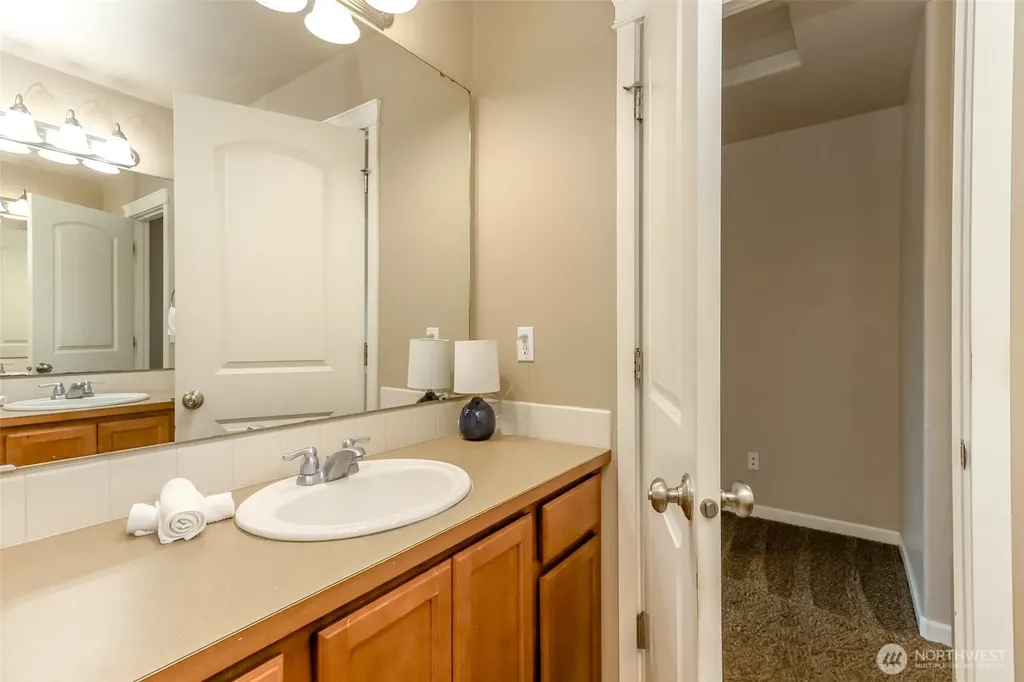 4947 Balustrade Boulevard SE Lacey WA 98515