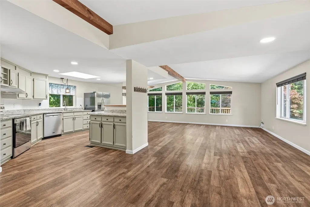 210 Webster Lane Woodland WA 98674