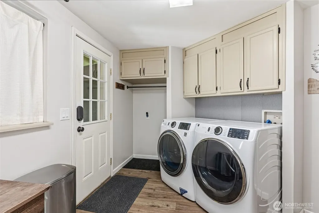 210 Webster Lane Woodland WA 98674