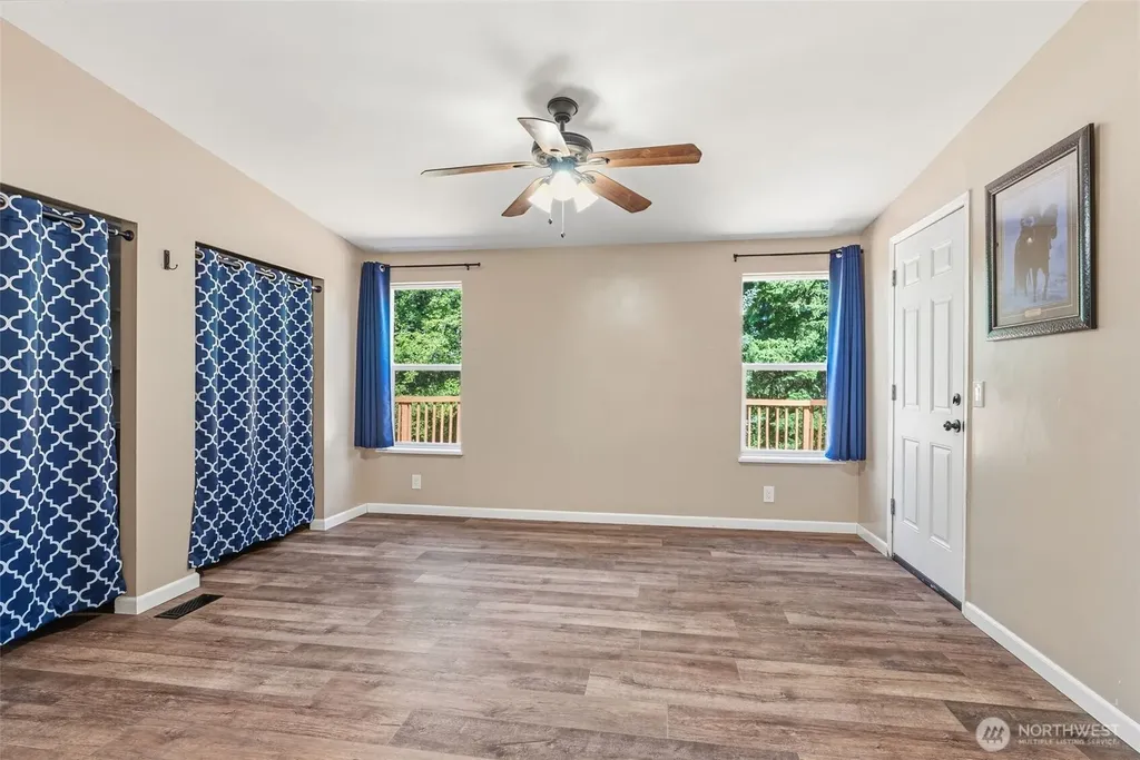 210 Webster Lane Woodland WA 98674