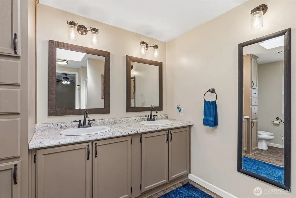 210 Webster Lane Woodland WA 98674