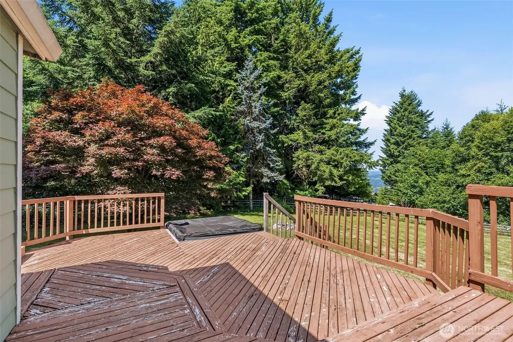 210 Webster Lane Woodland WA 98674