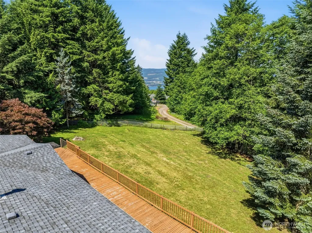 210 Webster Lane Woodland WA 98674