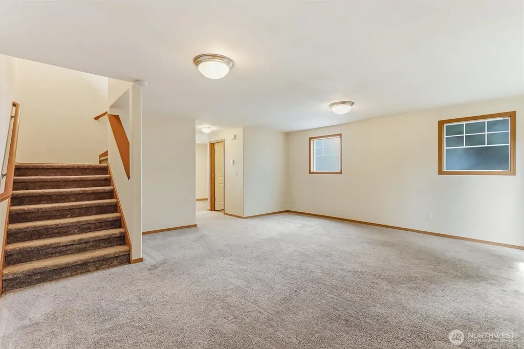 632 95th Court SE Everett WA 98208