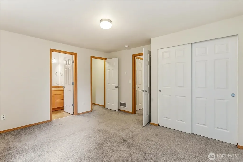 632 95th Court SE Everett WA 98208