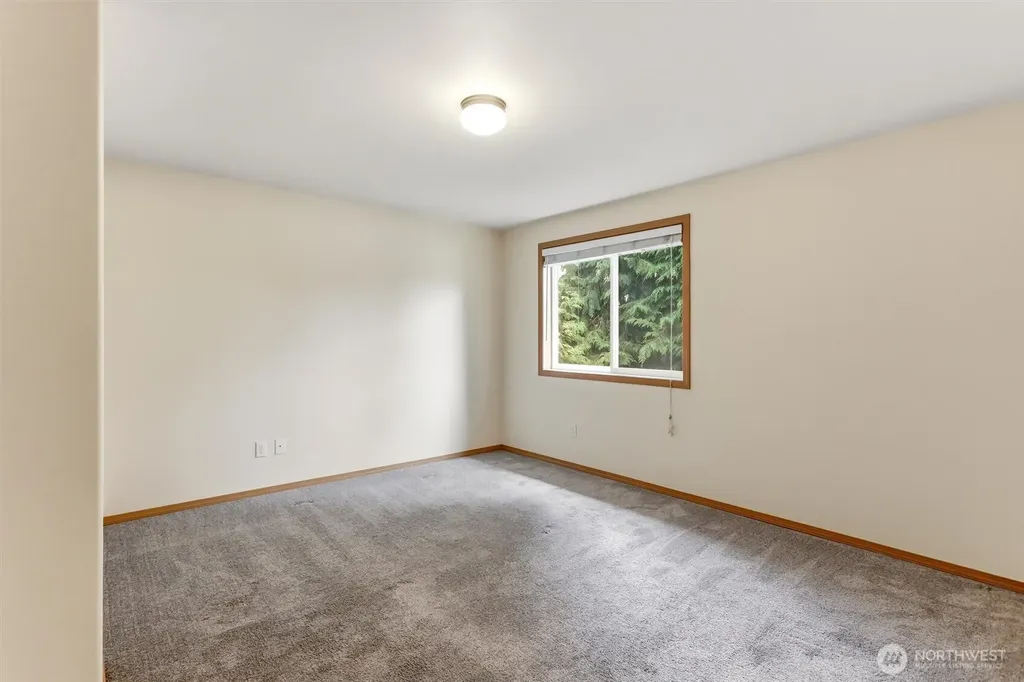 632 95th Court SE Everett WA 98208