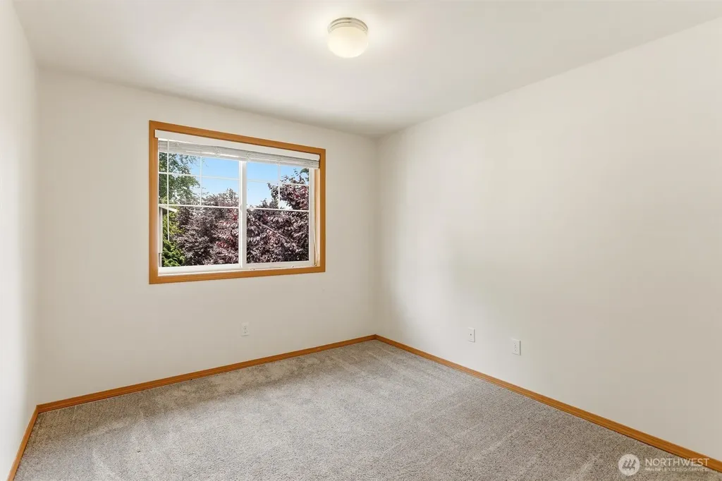632 95th Court SE Everett WA 98208