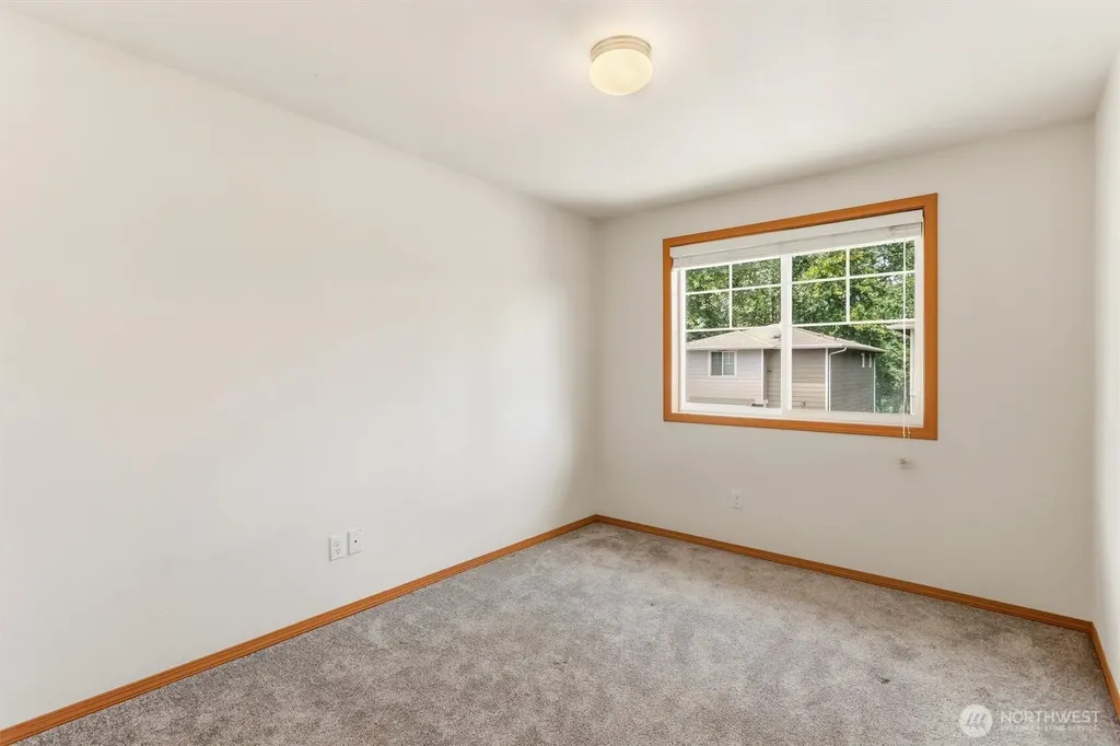 632 95th Court SE Everett WA 98208