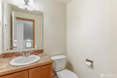 632 95th Court SE Everett WA 98208