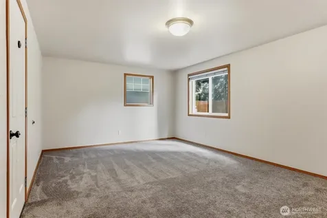 632 95th Court SE Everett WA 98208