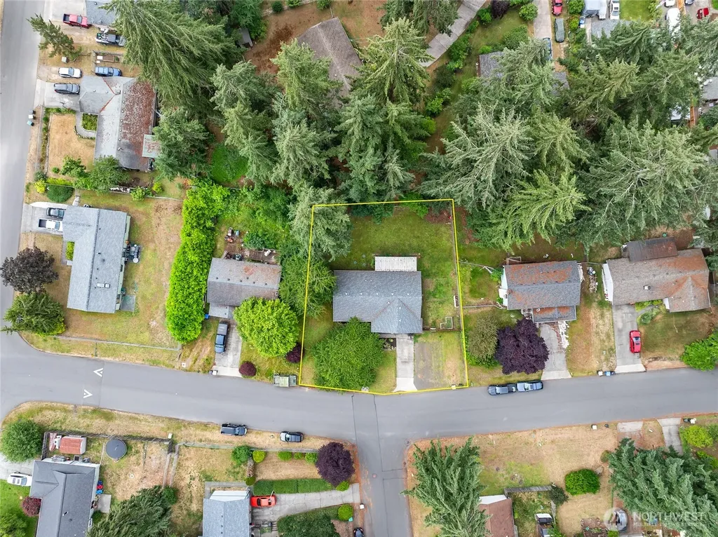 8915 Quinault Drive NE Olympia WA 98516