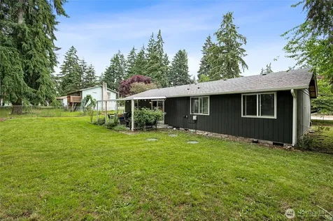 8915 Quinault Drive NE Olympia WA 98516