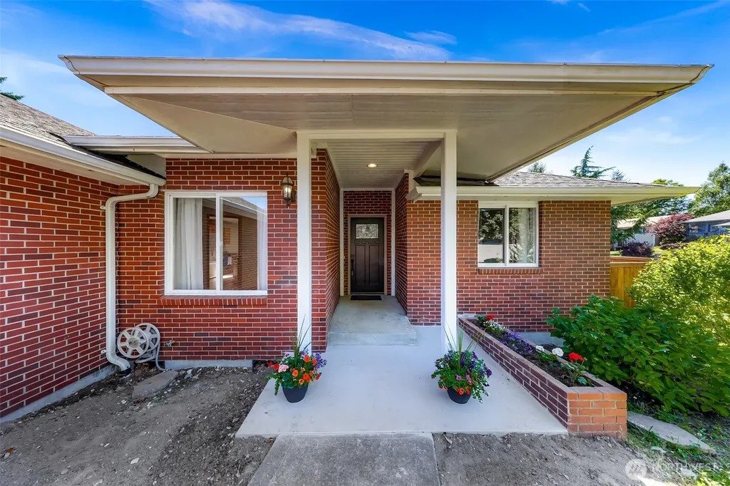 2191 Jones Circle Ferndale WA 98248