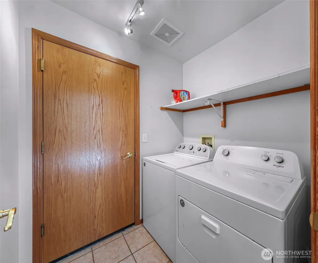 2191 Jones Circle Ferndale WA 98248