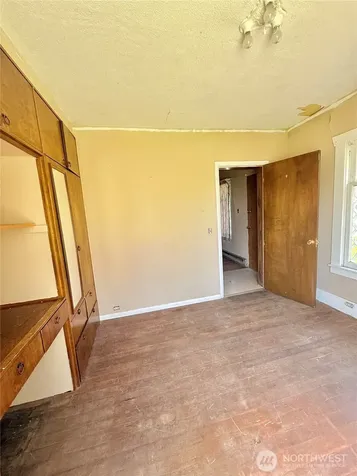 224 Bartlett Avenue E Omak WA 98841
