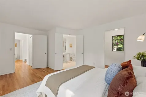 13257 SE 54th Place Bellevue WA 98006