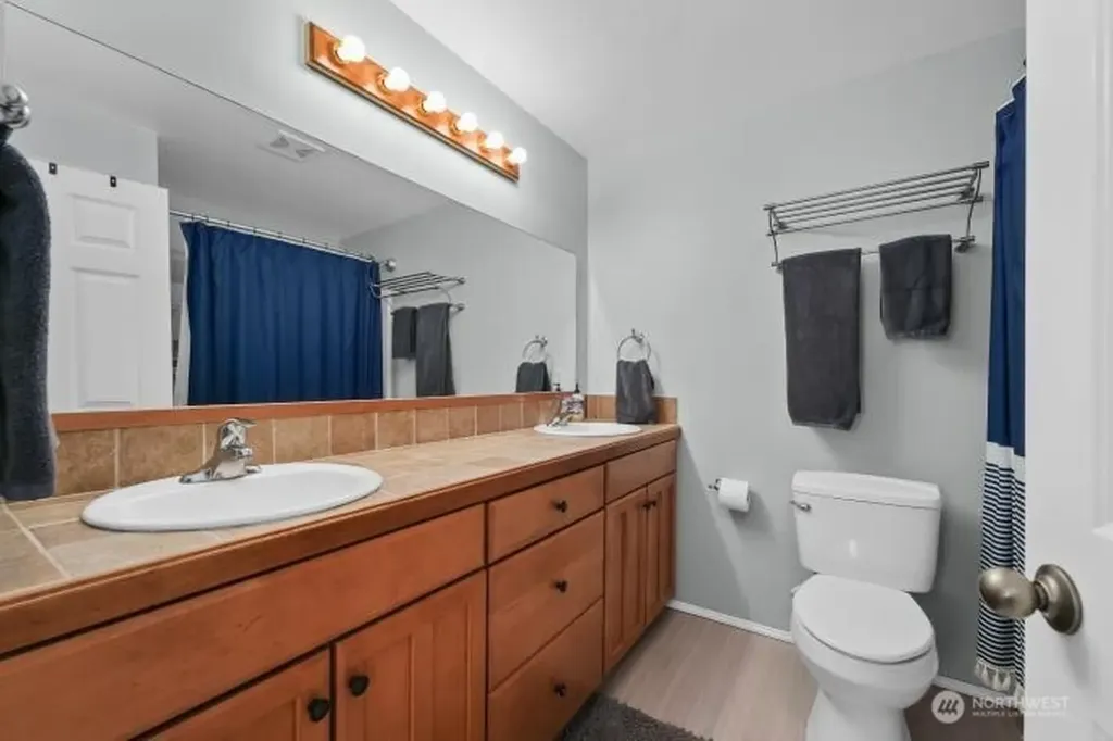 180 E Marine View Place Orondo WA 98843