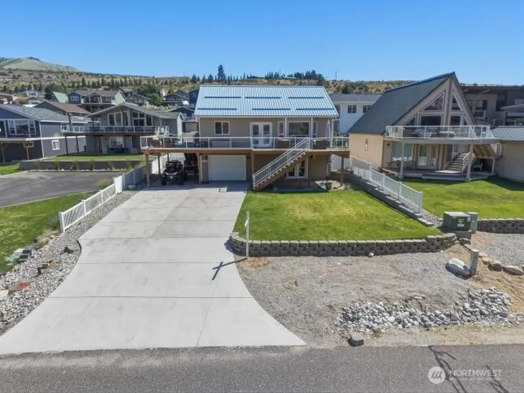 180 E Marine View Place Orondo WA 98843