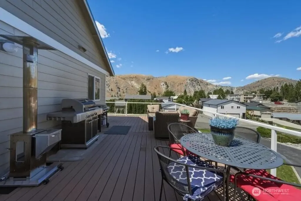 180 E Marine View Place Orondo WA 98843
