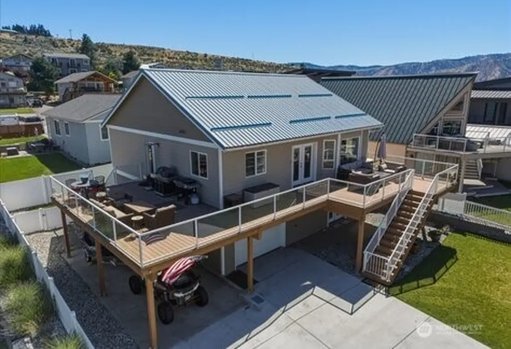 180 E Marine View Place Orondo WA 98843