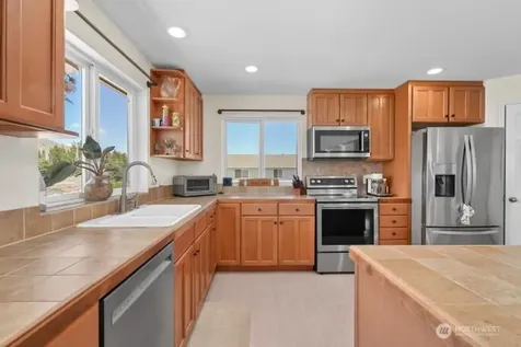 180 E Marine View Place Orondo WA 98843